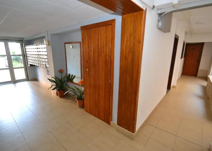 Flandria-1 By Interhome